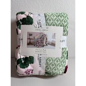 NEW Laura Ashley Coco Luxe Plush Reversible Throw 60" x70" Pink Green Floral